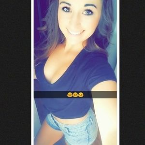 Meet your Posher, Jade